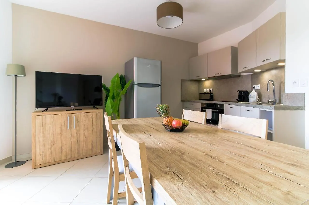 Apartment Select'So Home - Residence Le Poseidon Bormes-les-Mimosas